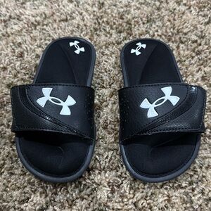 Boys Kids Under Armour UA Sandals Slides - Size 11K